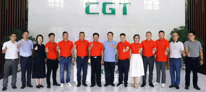 Chamber of Commerce and government representatives visit CGT